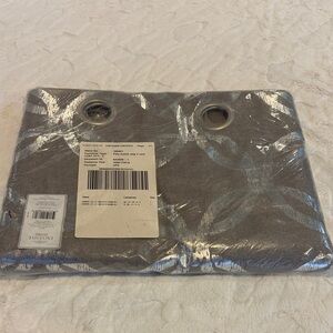 Exclusive Home Curtains (2)